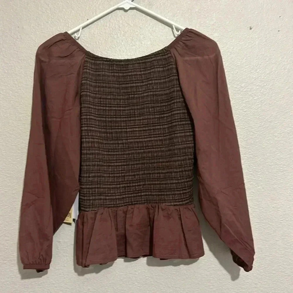 Nation LTD  Elastic Smocked Balloon Sleeve Peplum Top - Picture 6 of 6